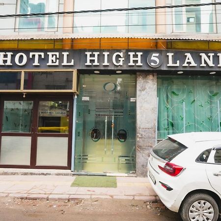 Hotel High 5 Land Delhi Kültér fotó
