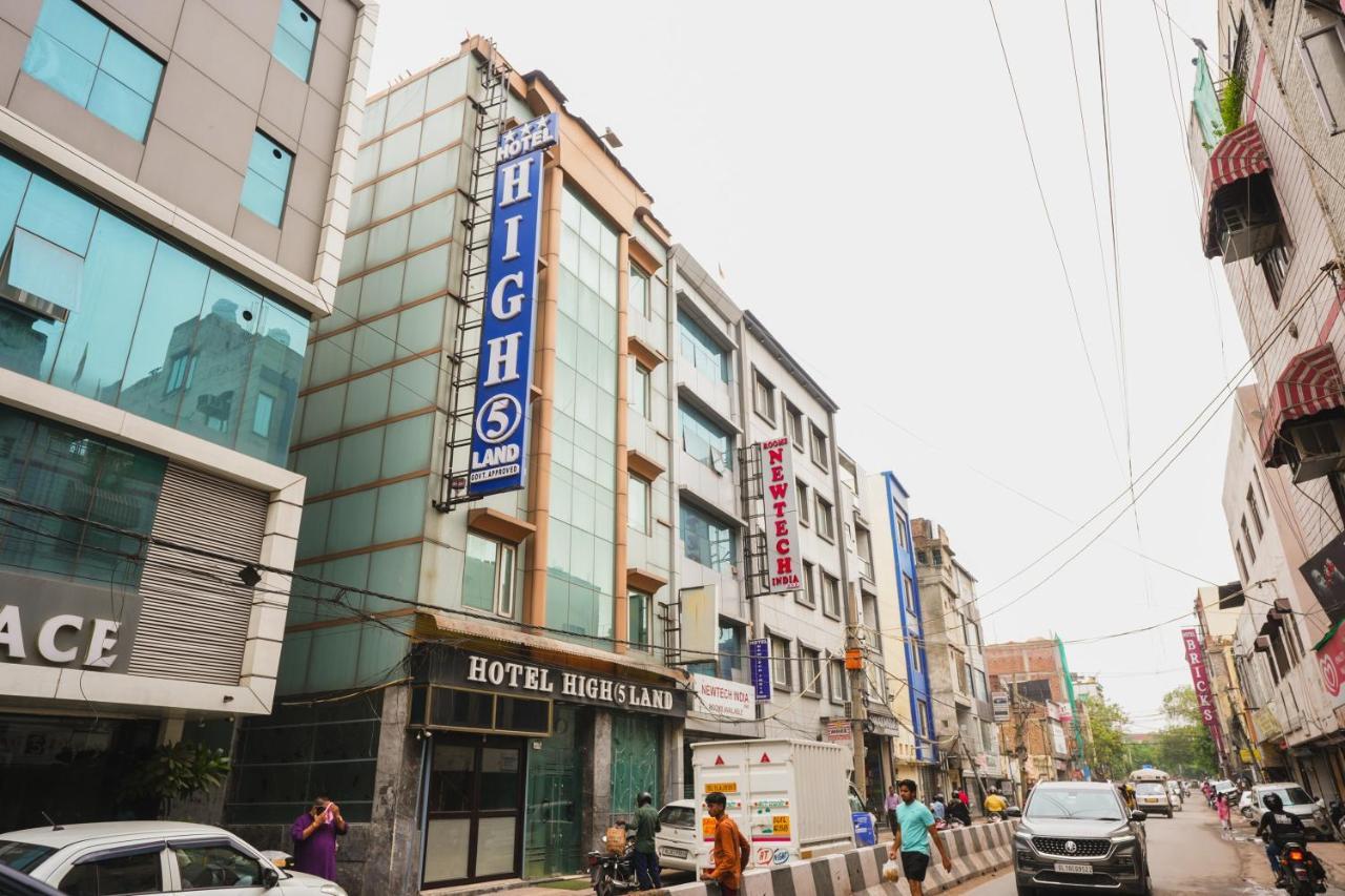 Hotel High 5 Land Delhi Kültér fotó
